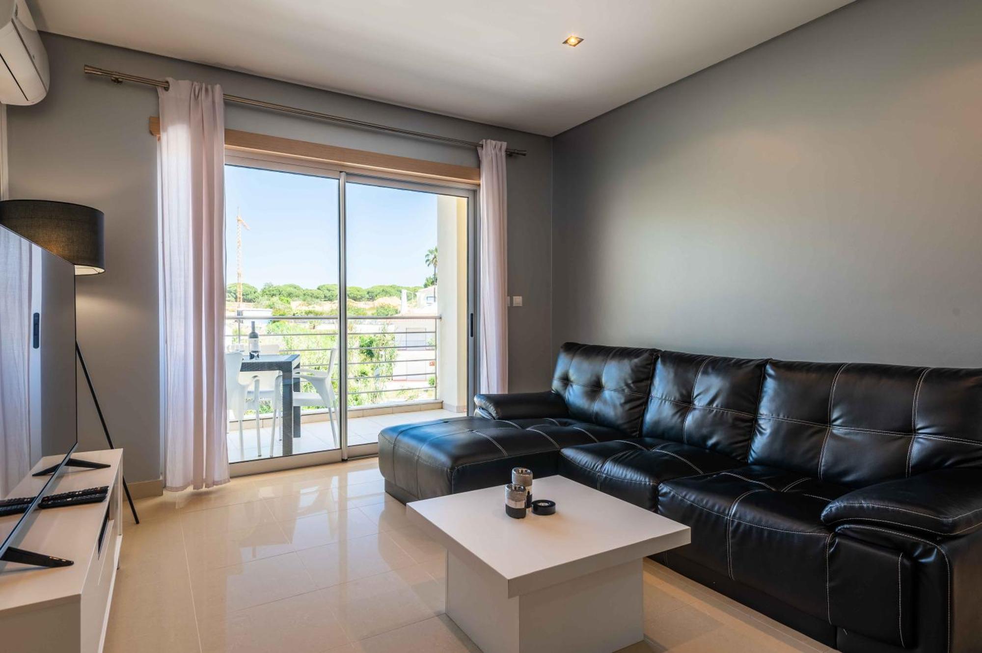 Apartamento T2 Eucalipto 2A Olhos de Agua  Bagian luar foto