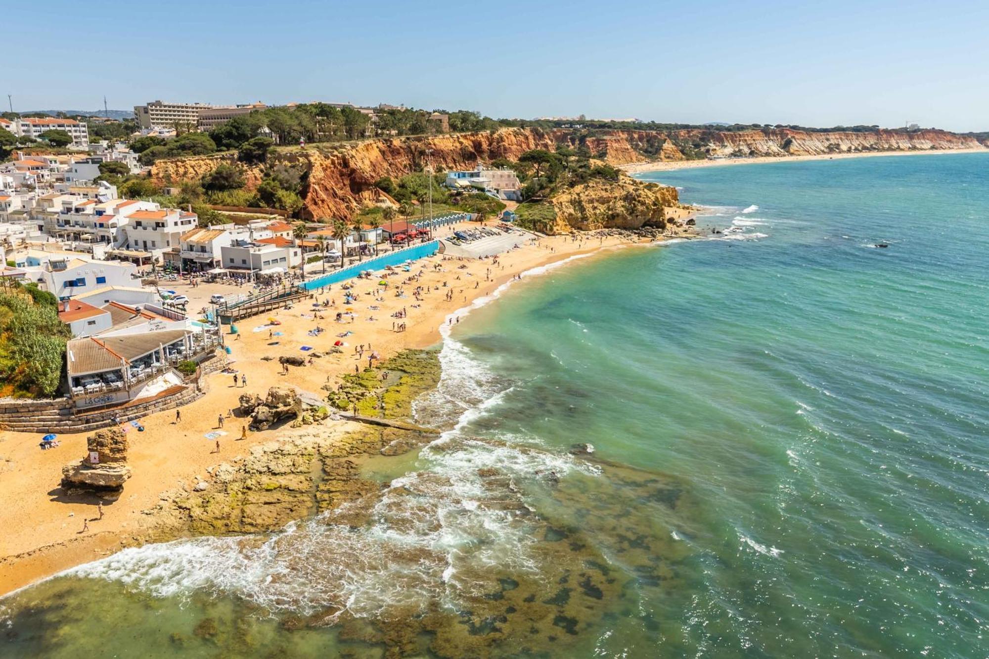 Apartamento T2 Eucalipto 2A Olhos de Agua  Bagian luar foto