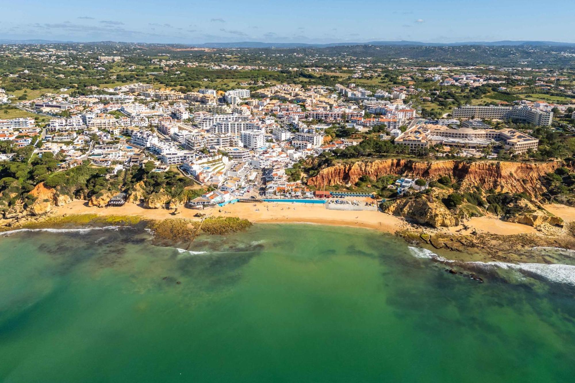 Apartamento T2 Eucalipto 2A Olhos de Agua  Bagian luar foto