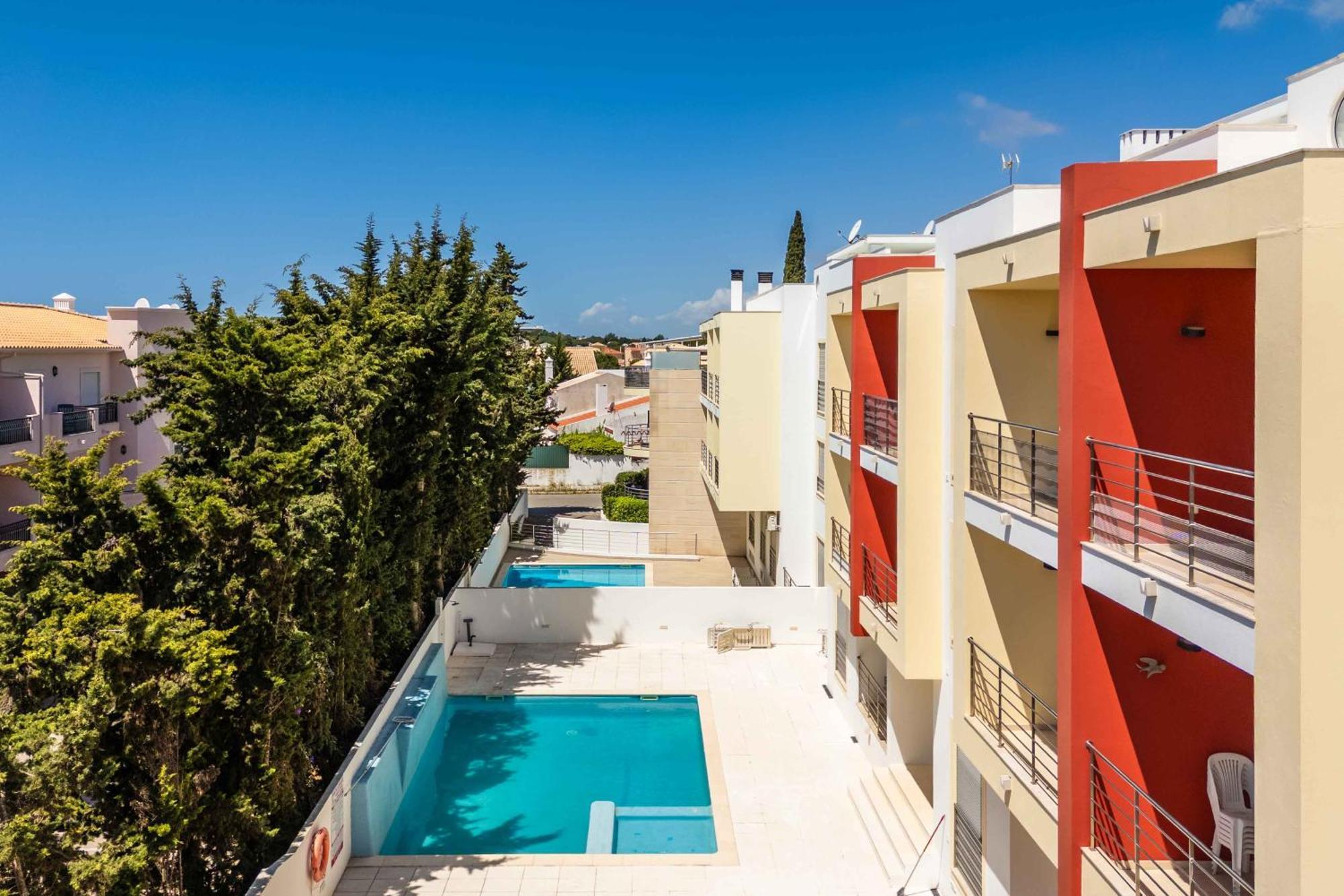 Apartamento T2 Eucalipto 2A Olhos de Agua  Bagian luar foto